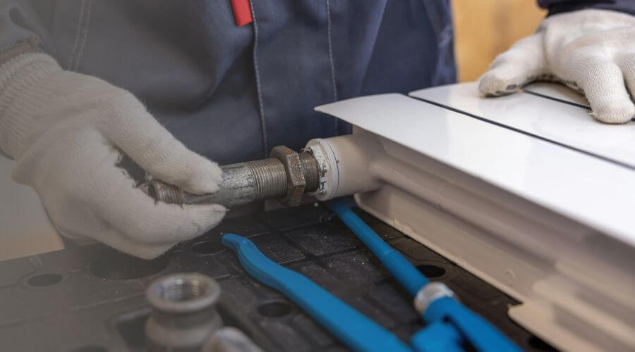 Expert burst pipe repair services in Sheffield, IL